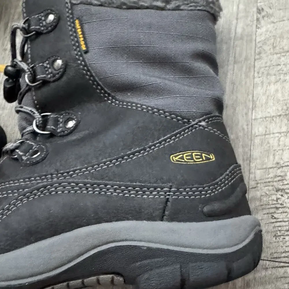 Keen boots youth